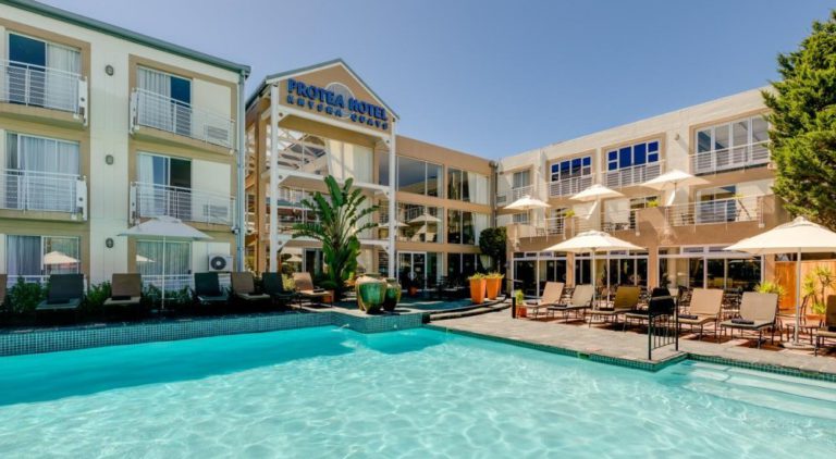 Protea Hotel By Marriot Knysna Quays South Africa Living 5458